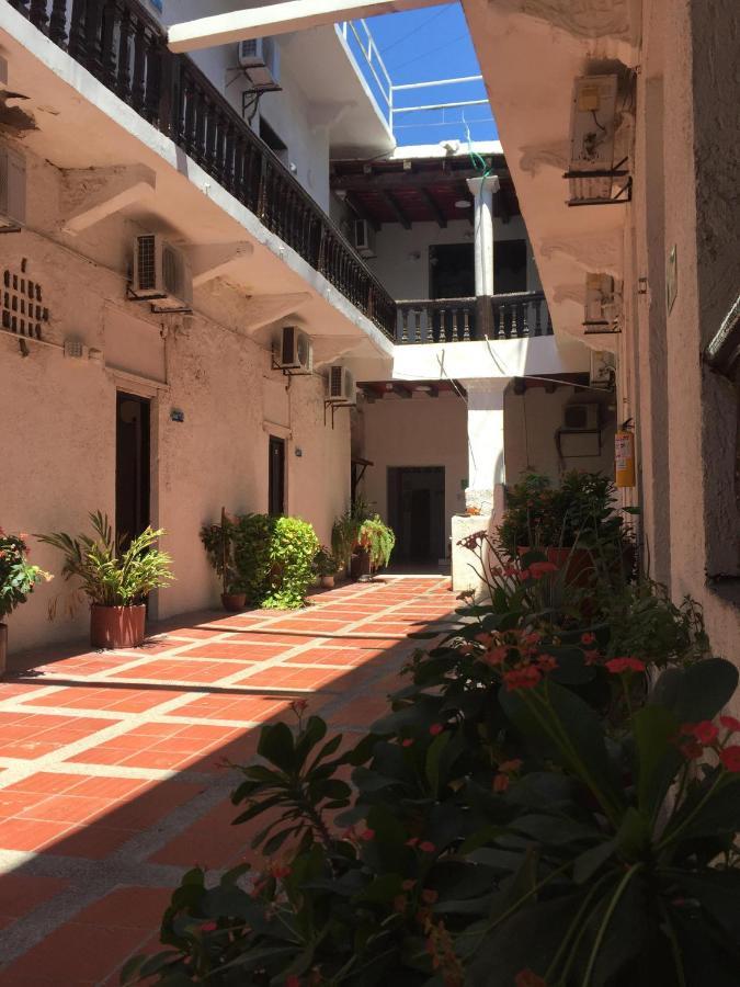 Hotel Andalucia Inn Santa Marta  Eksteriør billede