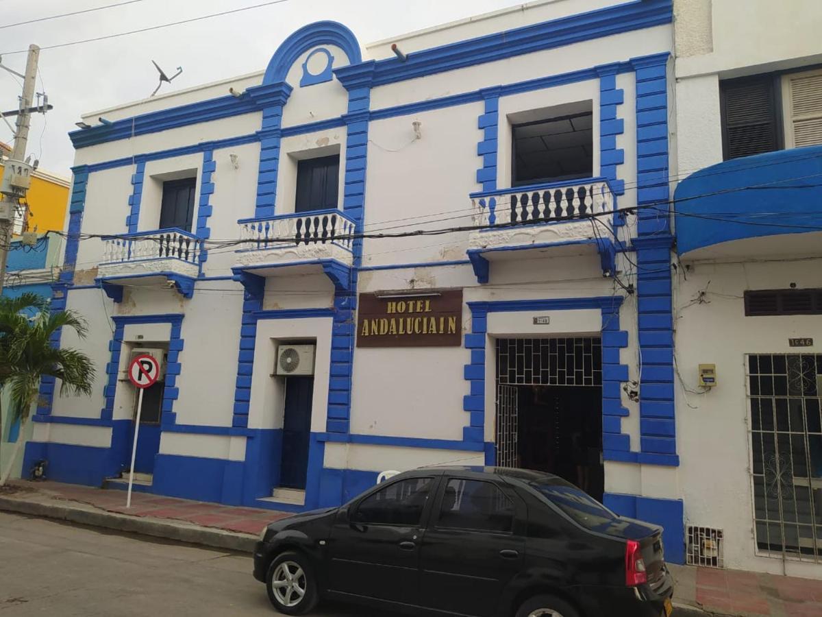 Hotel Andalucia Inn Santa Marta  Eksteriør billede
